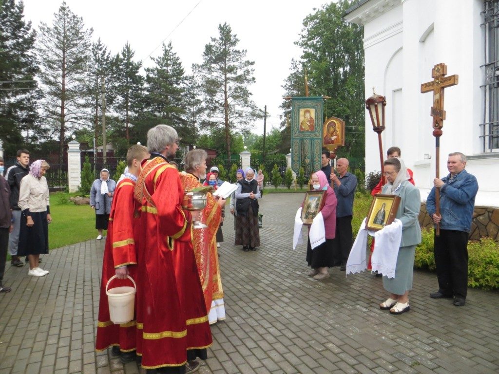 Преподобный Нил Столобенский моли Бога о нас!