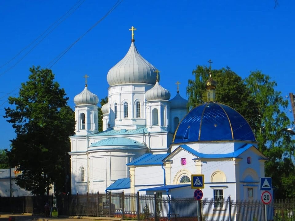 СОРОК ЛЕТ ВОЗОБНОВЛЕНИЯ БОГОСЛУЖЕНИЙ В РЖЕВЕ.