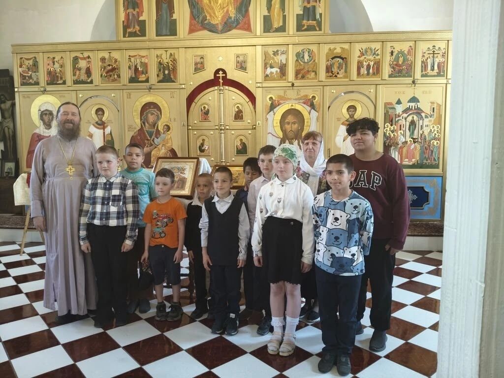 Ученики Итомлинской школы посетили местный храм Покрова Пресвятой Богородицы. ПОДРОБНЕЕ…