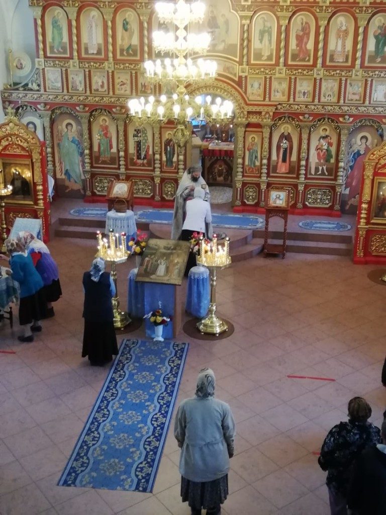 Покров Пресвятой Богородицы.