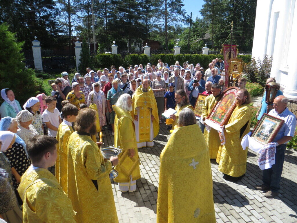 В праздник Рождества Иоанна Предтечи