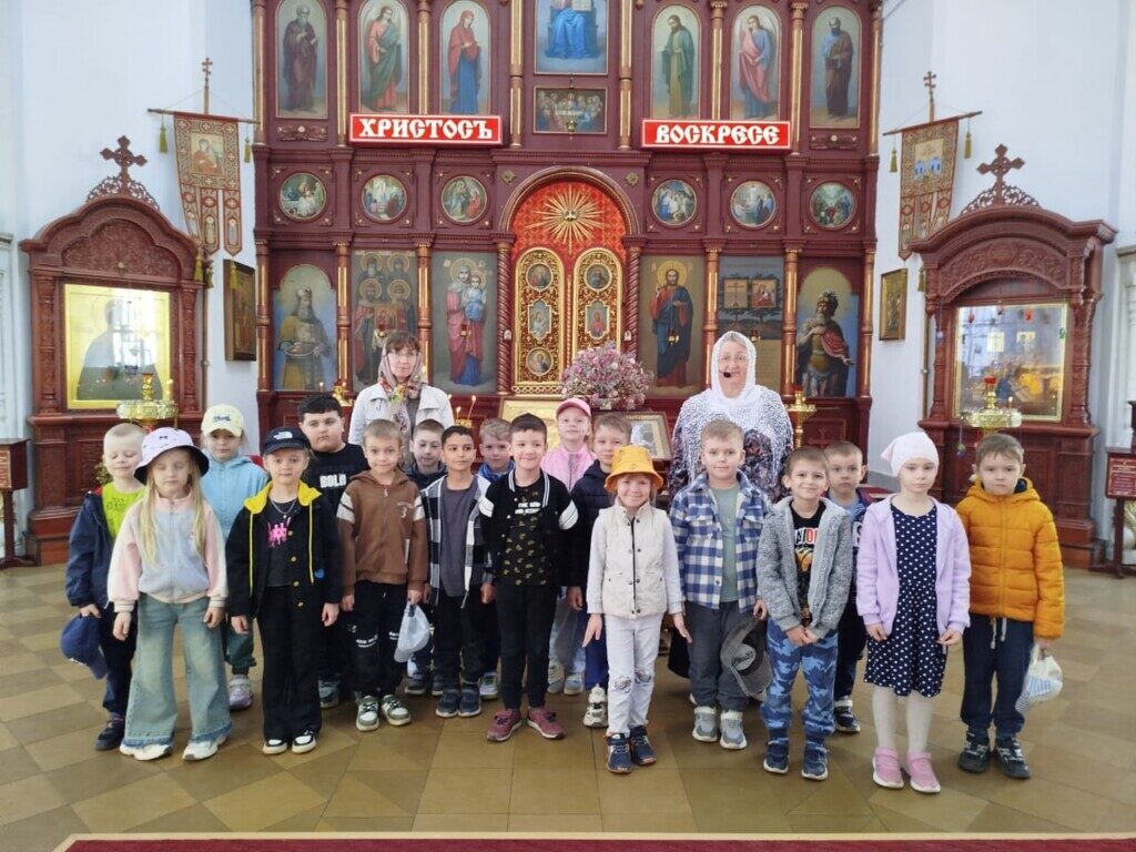 Воспитанники детского сада №4 на выставке «Пасхальная открытка»