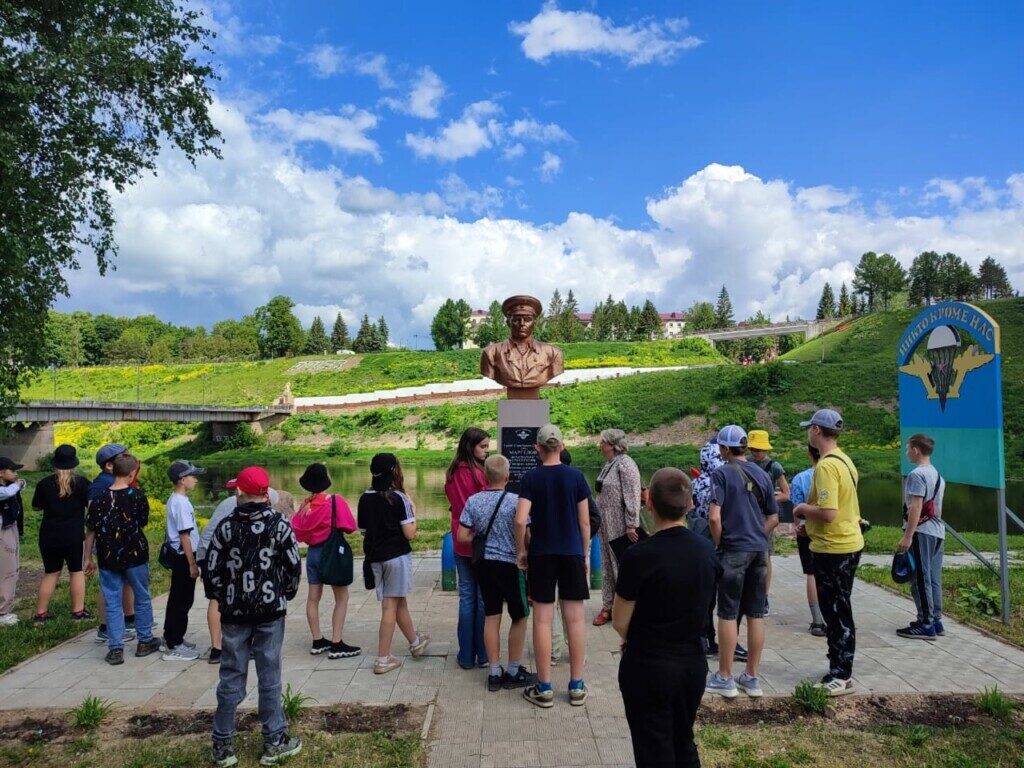 ЭКСКУРСИИ ПО УЛИЦАМ ГОРОДА