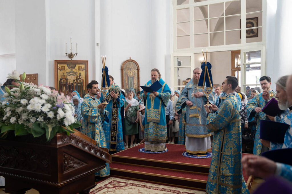 В Ржеве отметили престольный праздник Оковецкого кафедрального собора