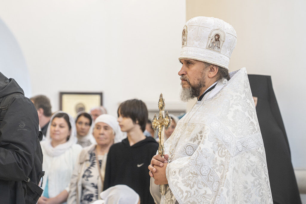 В праздник Преображения Господа Бога и Спаса нашего Иисуса Христа архимандрит Силуан (Конев), избранный и нареченный епископом Ржевским и Торопецким, сослужил митрополиту Тверскому и Кашинскому Амвросию в Спасо-Преображенском соборе города Твери.