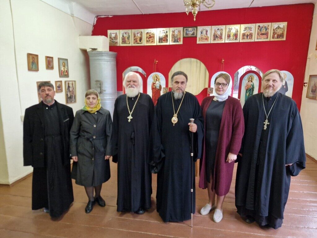 Епископ Ржевский и Торопецкий Силуан посетил Торопецкую гимназию имени святителя Тихона