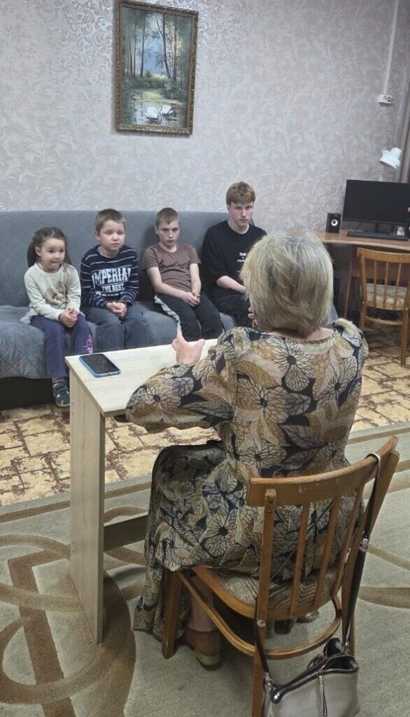 В нелидовском Семейном центре прошел урок духовности, посвященный Дню Усекновения главы Иоанна Предтечи