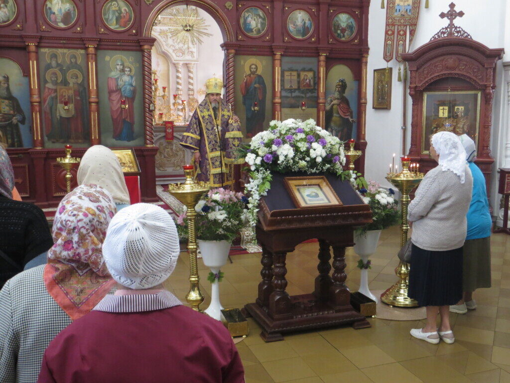Архиерейской богослужение в день памяти Усекновения главы Предтечи Господня Иоанна
