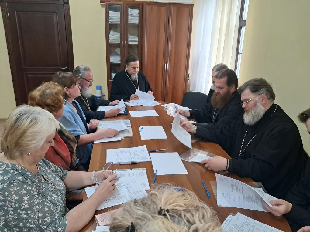 Епископ Ржевский и Торопецкий Силуан провёл рабочее совещание с руководителями отделов Ржевского епархиального управления.