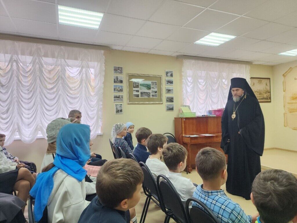СЕМЕЙНАЯ ВОСКРЕСНАЯ ШКОЛА «ВОСКРЕСЕНИЕ». ПЕРВАЯ ВСТРЕЧА В НОВОМ УЧЕБНОМ ГОДУ.