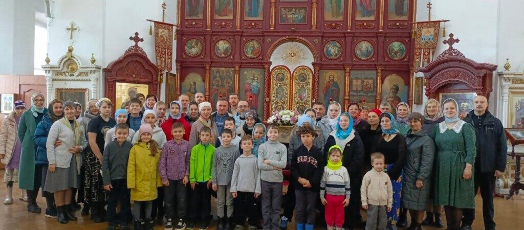 «Детская» служба в Оковецком кафедральном соборе