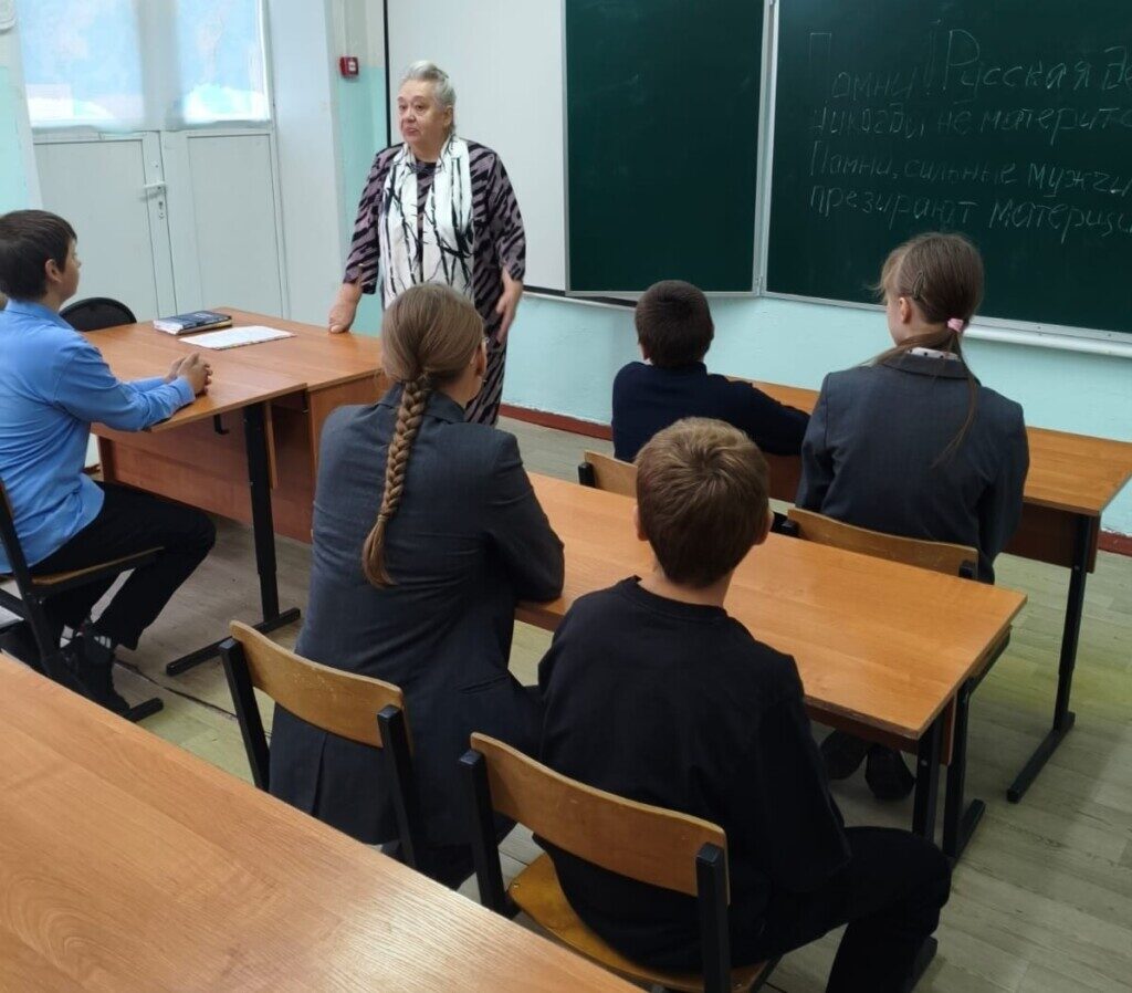 Встречи со школьниками в школах пос. Победа и д. Ильченко