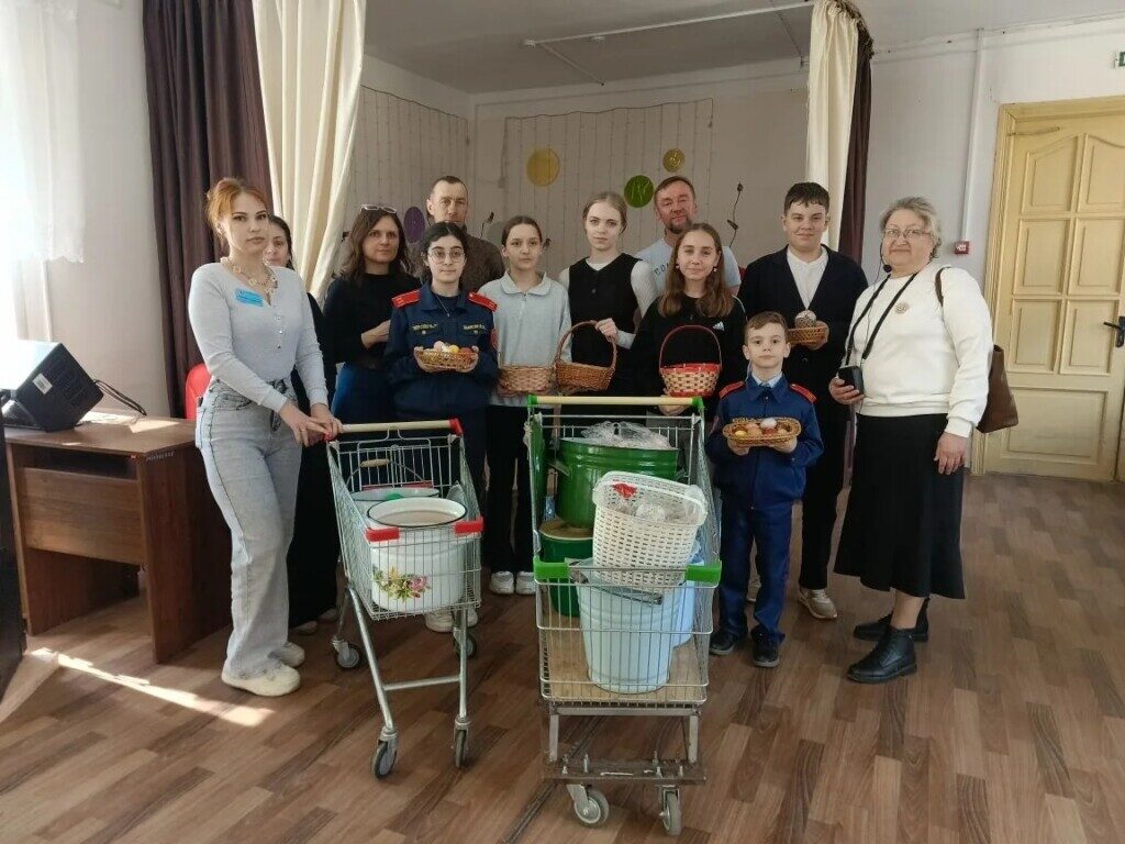 РАДОСТЬ ПАСХИ В ДОМЕ ПРЕСТАРЕЛЫХ.