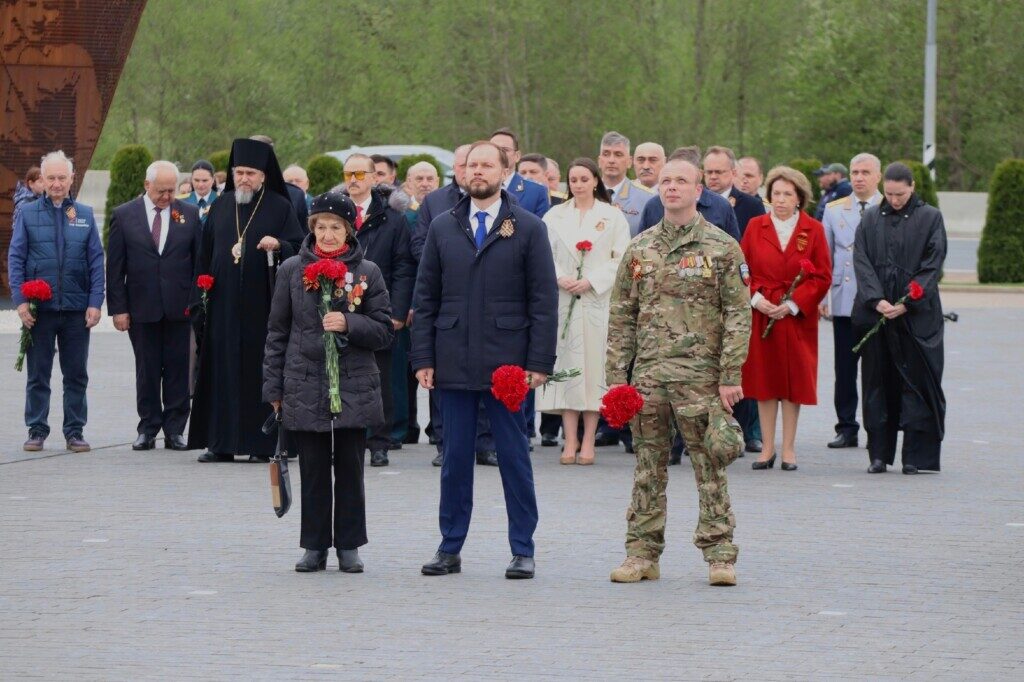 Управляющий Ржевской епархией епископ Силуан принял участие в торжествах в честь Дня Великой Победы. ПОДРОБНЕЕ…