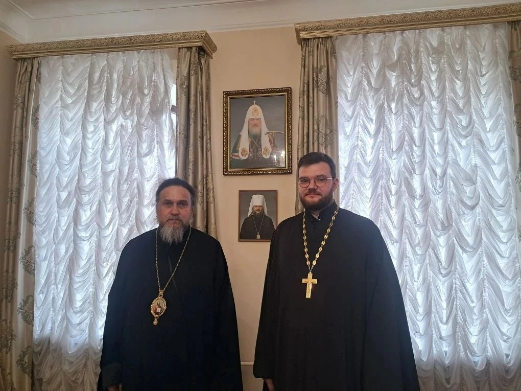 Управляющий Ржевской епархией епископ Силуан встретился с ректором Смоленской семинарии иереем Димитрием Гамиловским. ПОДРОБНЕЕ…
