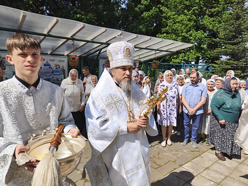 В день престольного праздника епископ Силуан совершил Божественную литургию в Вознесенском соборе города Ржева. ПОДРОБНЕЕ…