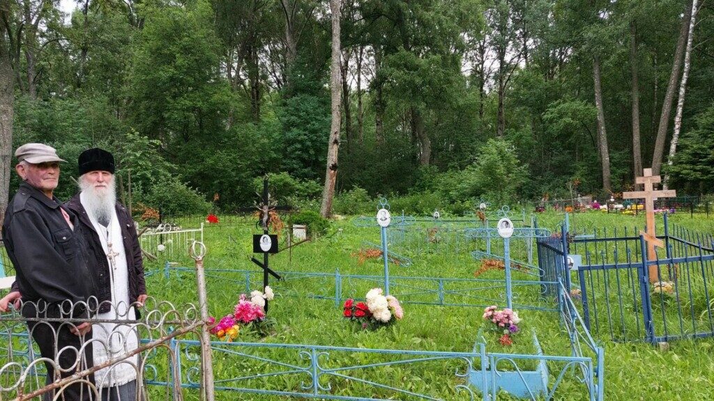 Помолиться в разрушенном храме. ПОДРОБНЕЕ…